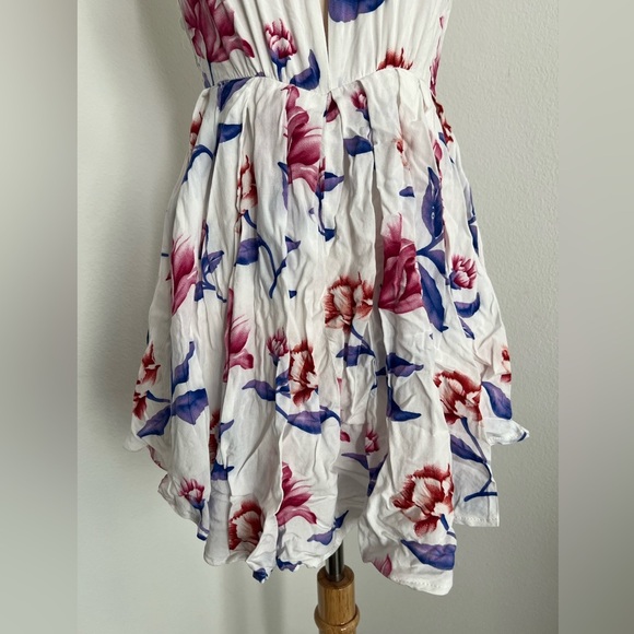 Floral Hawaii Romper/Dress - Picture 9 of 11